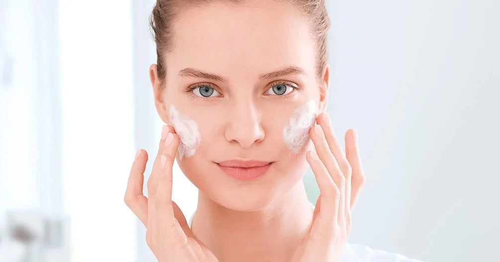Simple Steps to Combat Acne and Blemishes